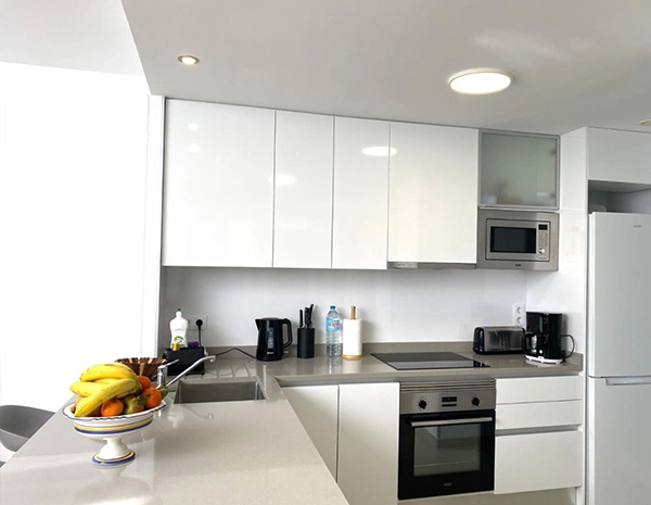 2 dormitorios con solárium